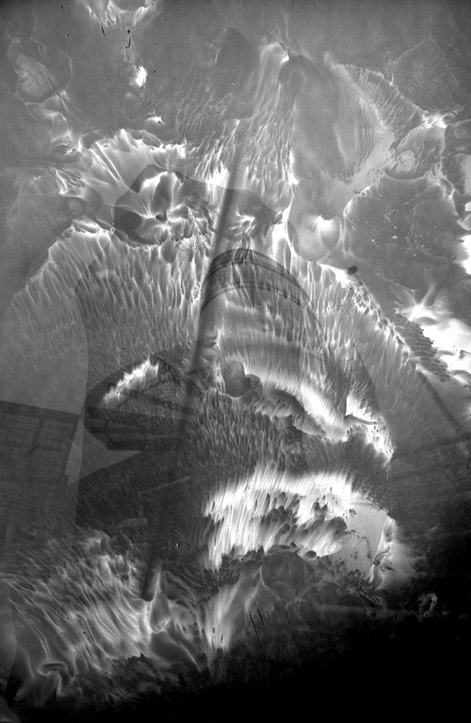 flughafen-hamburg-fotografiert-von-oben-mit-einer-lochkamera-bzw-camera-obscura-von-obscurewelten 